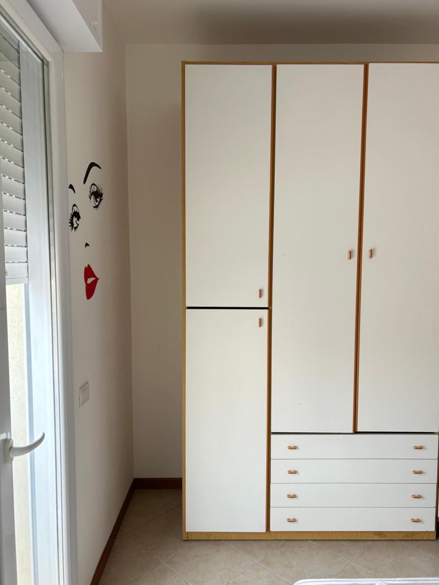 Residence Uno Studio&Suites リミニ エクステリア 写真
